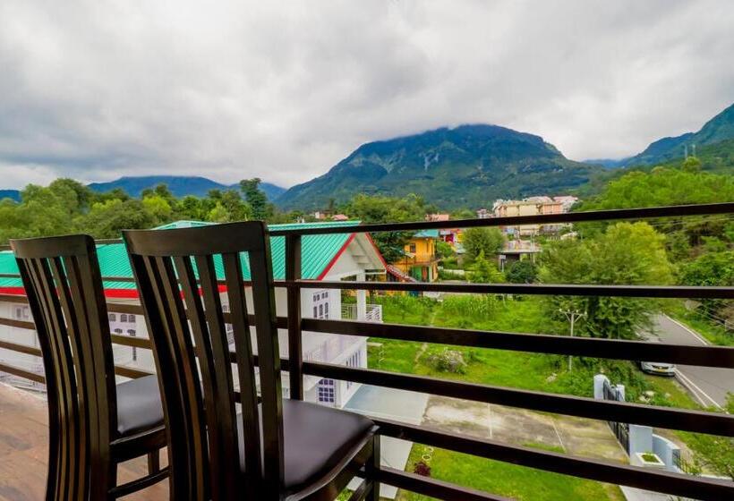 غرفة قياسية سرير كينج, Mirage Residency Hill View Hotel In Dharamshala