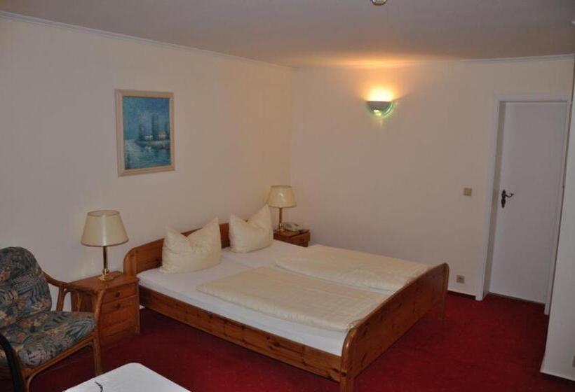 Habitació Estàndard, Café Kampe