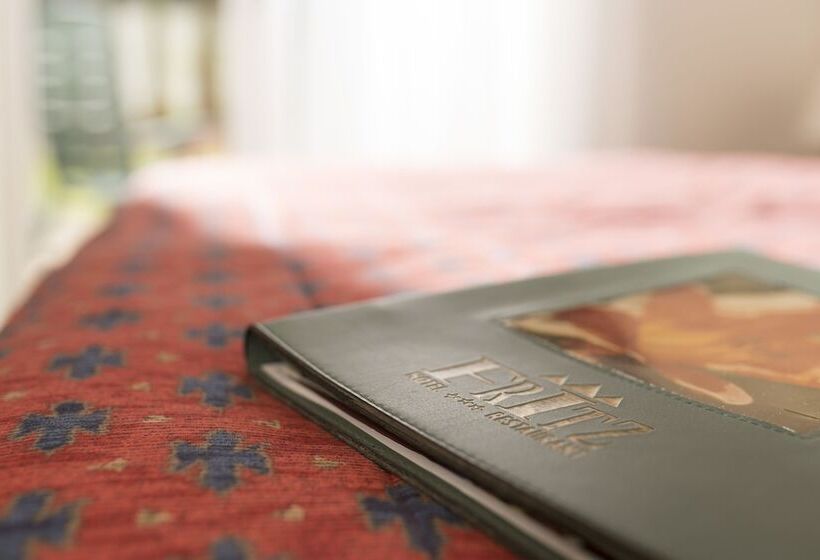 스탠다드 룸, Das Fritz