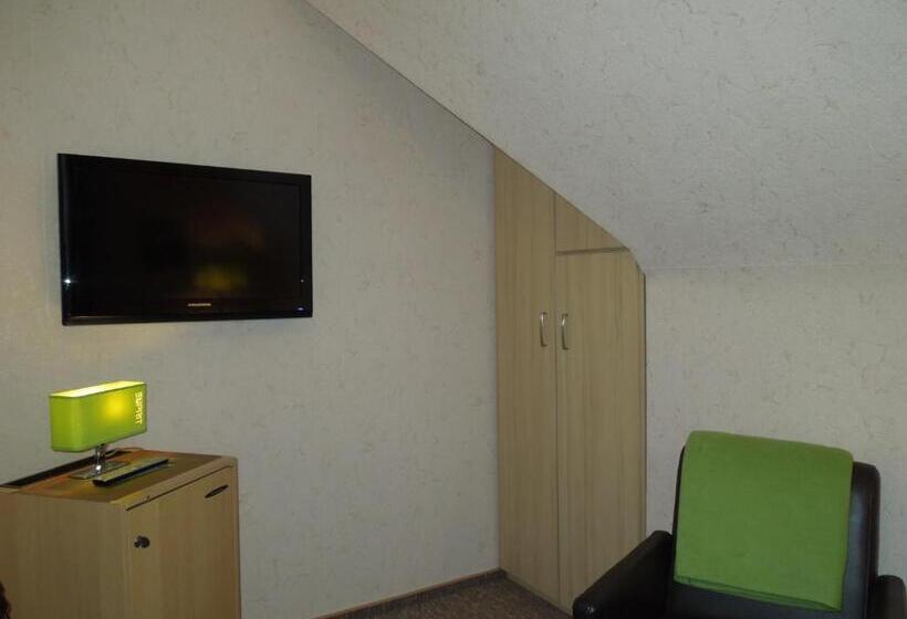 اتاق استاندارد, Gode Wind