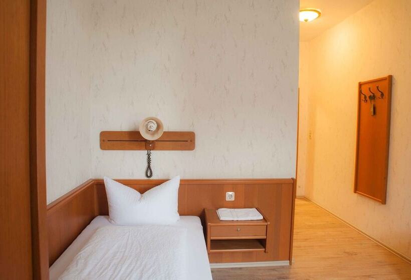 スタンダードシングルルーム, Kutzbach