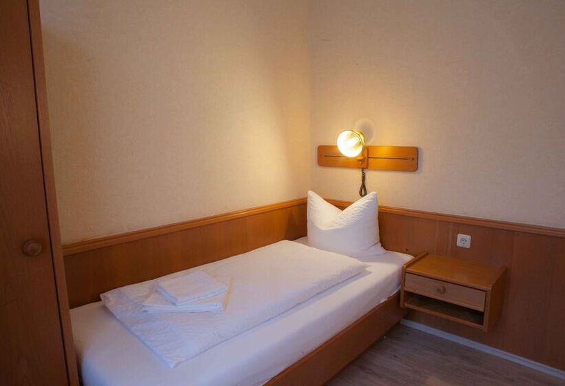 スタンダードシングルルーム, Kutzbach