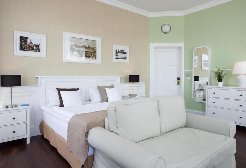 小型套房, Stralsund