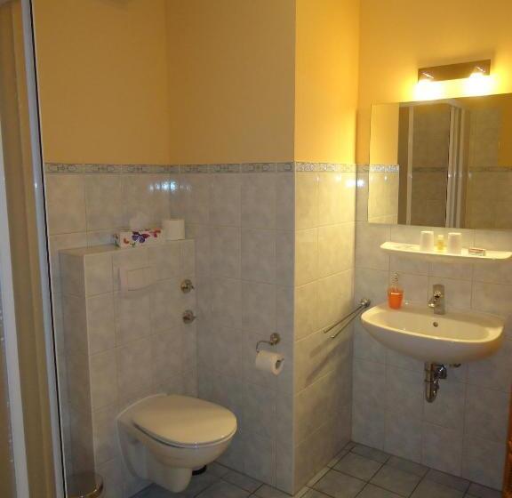 コンフォートルーム, Wilhelmshof