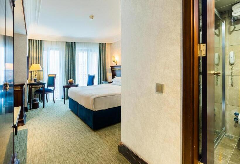 سوییت سوپریور, Ilci Residence