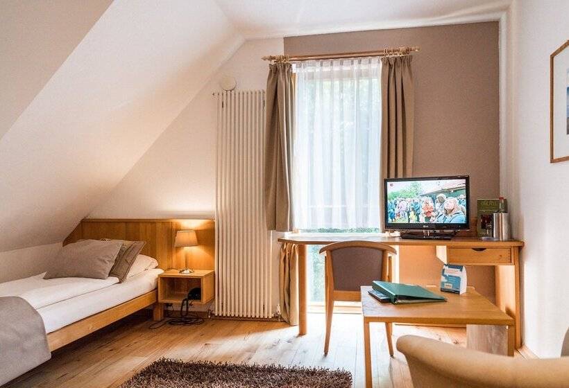 标准单人间, Okotel Hamburg