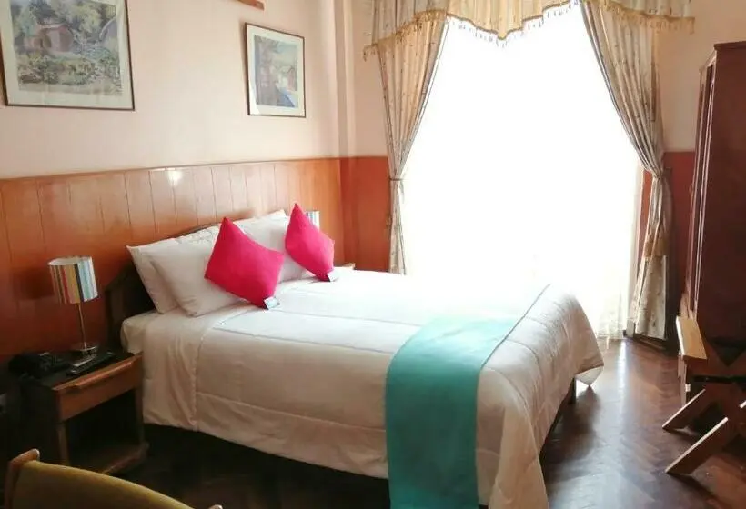 اتاق استاندارد, Huaytusive Inn