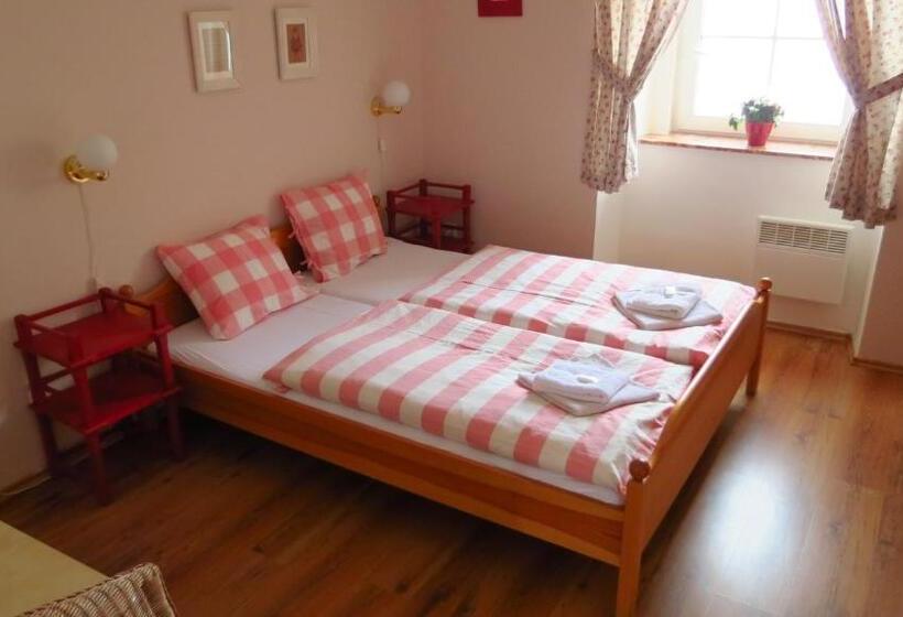 带2个卧室的套房, Garni Hotel St Anna