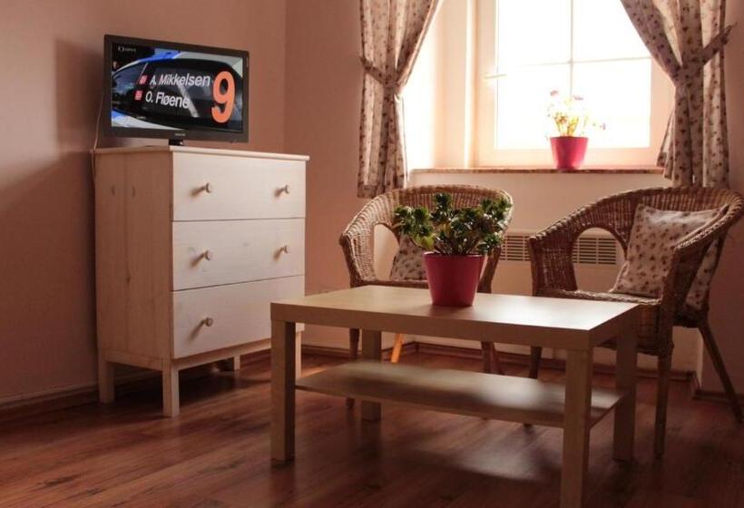 חדר קלאסי לשלושה, Garni Hotel St Anna