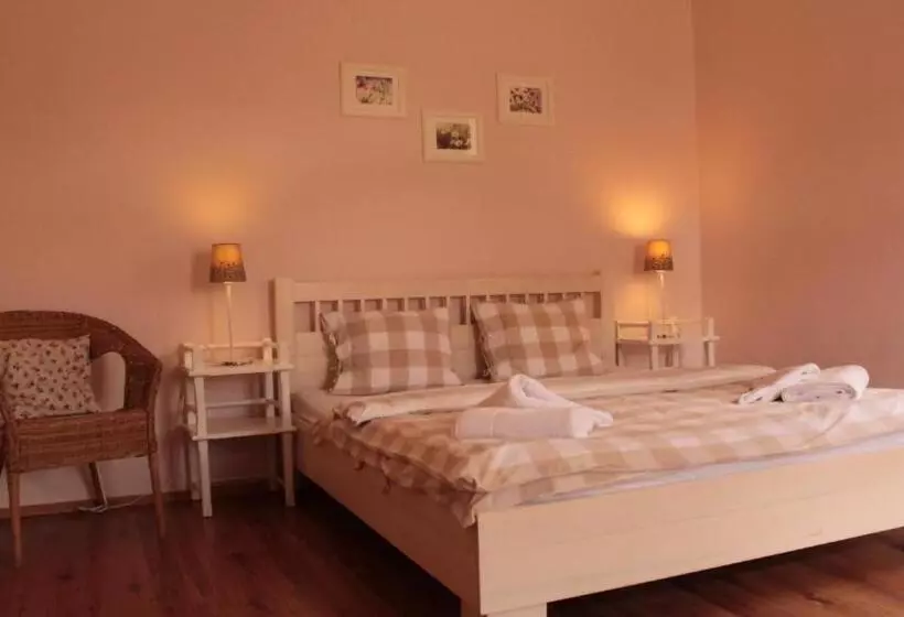 トリプルクラシックルーム, Garni Hotel St Anna