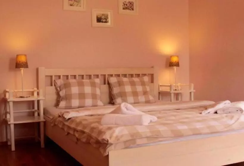 トリプルクラシックルーム, Garni Hotel St Anna