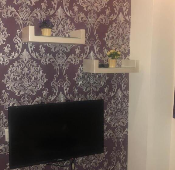 اتاق اکونومی یک تخته, Beirut Hotel 1