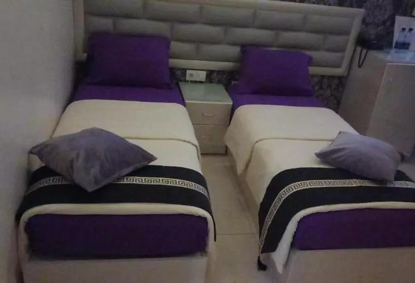 اتاق استاندارد, Beirut Hotel 1