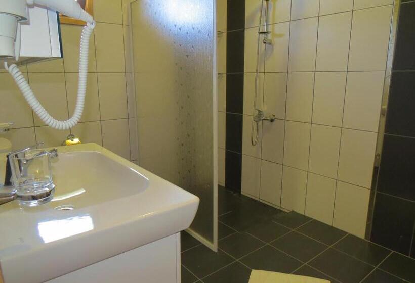 بانگلوی لوکس, Cirali