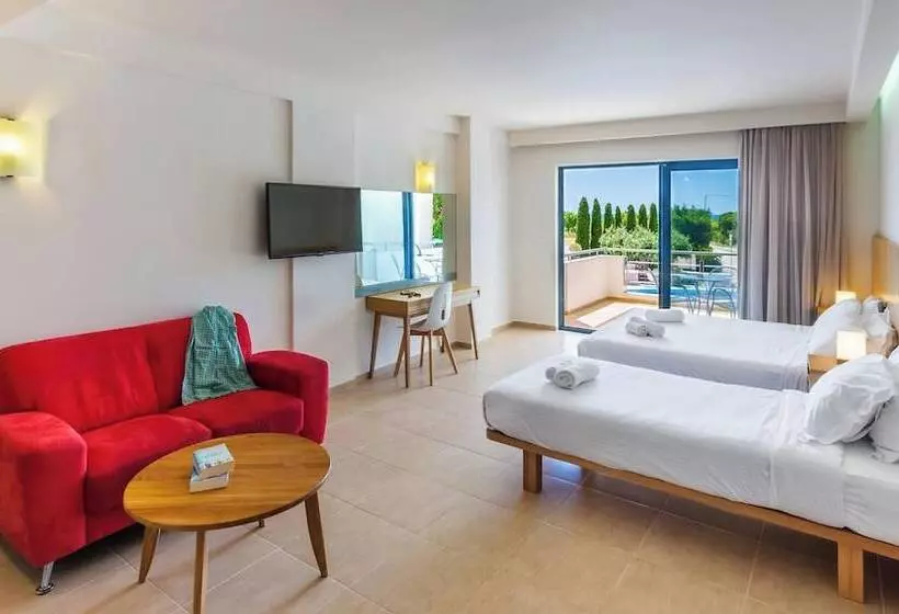Deluxe Kolmen Hengen Huone Merinäkymä, Ionian Theoxenia