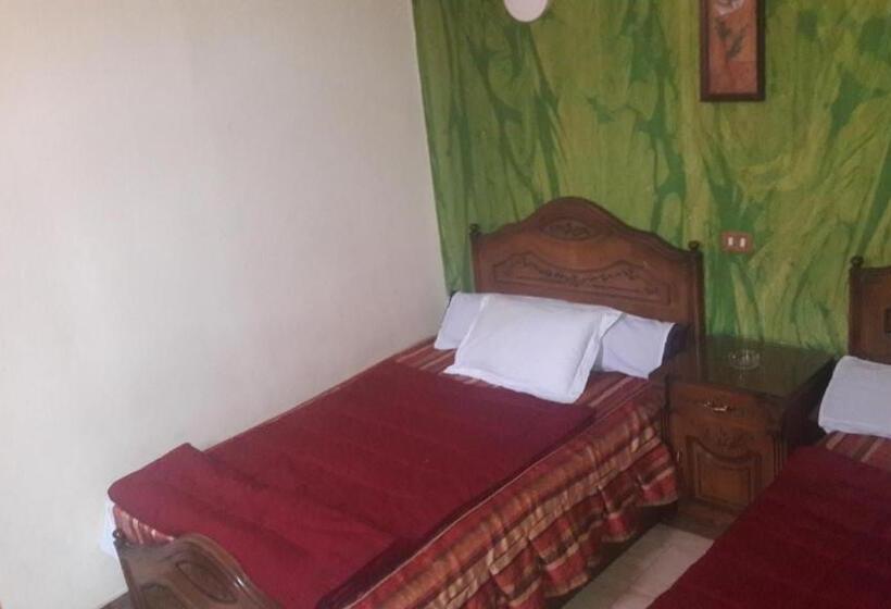 اتاق لوکس, Pharoah S Palace