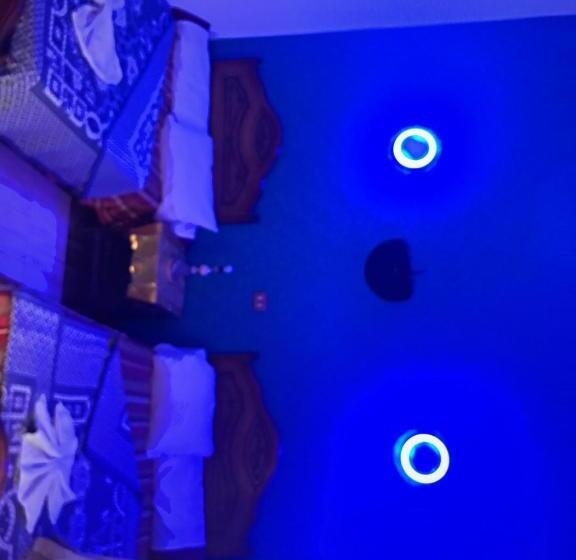 اتاق لوکس, Pharoah S Palace