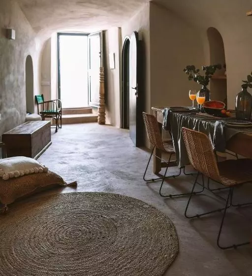 ویلای 1 خوابه, Spitia Santorini Villa Collection