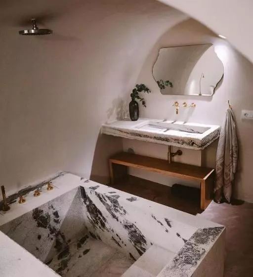 Deluxe Suite Sea View, Spitia Santorini Villa Collection