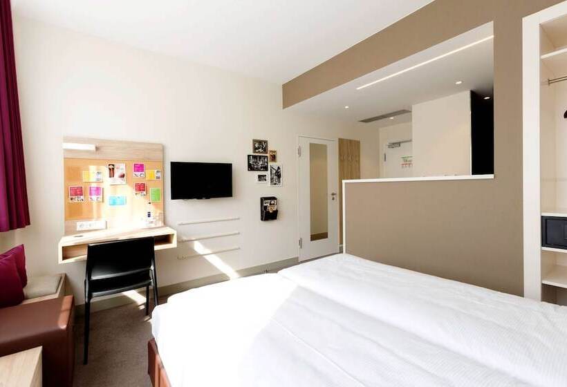 コンフォートルーム, Vienna House Easy By Wyndham  München