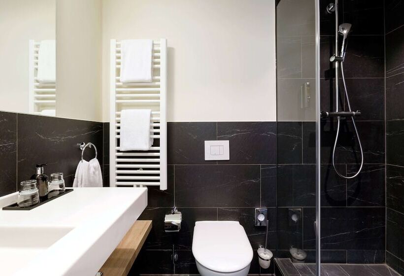 コンフォートルーム, Vienna House Easy By Wyndham  München