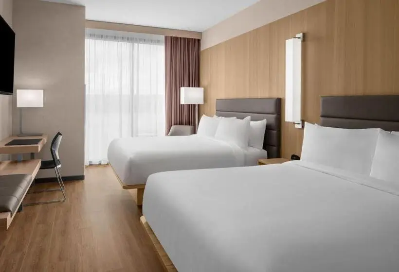スタンダードルーム, Ac Hotel By Marriott Vancouver Waterfront