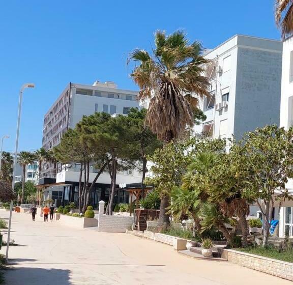 חדר דלוקס, Nacional Durres