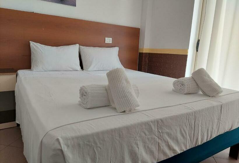 חדר דלוקס, Nacional Durres