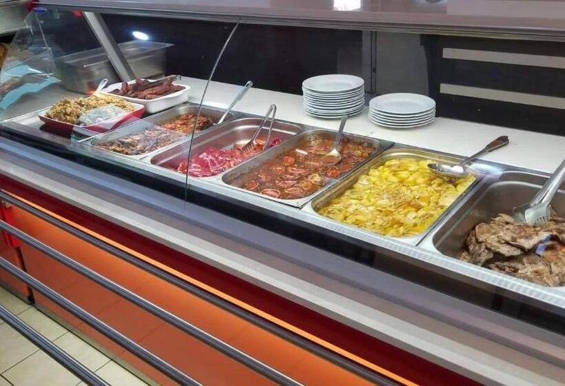 חדר דלוקס, Nacional Durres