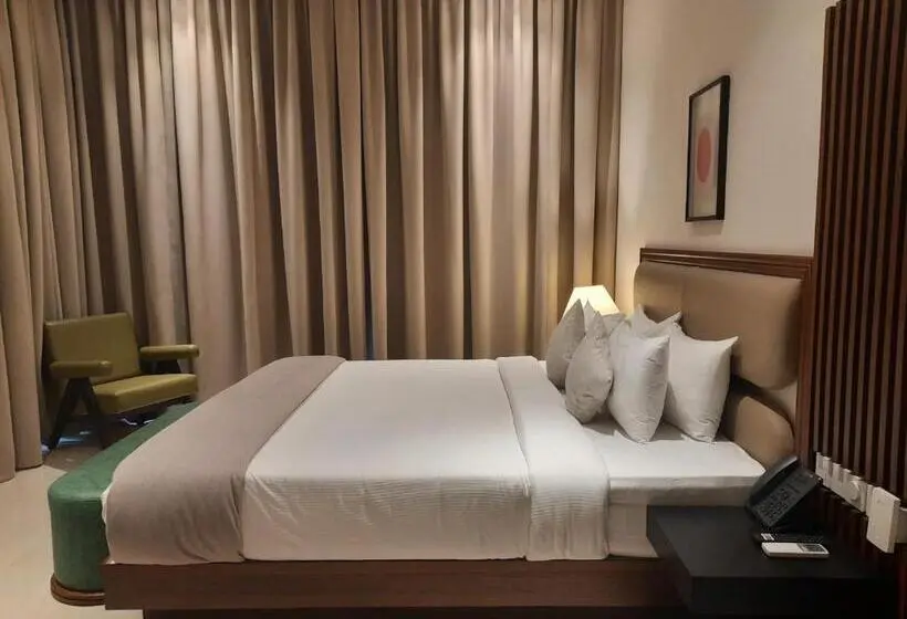 シングルデラックスルーム, Flora Vythiri Resort Wayanad