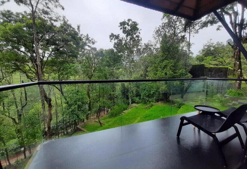 스탠다드 룸 산 전망, Flora Vythiri Resort