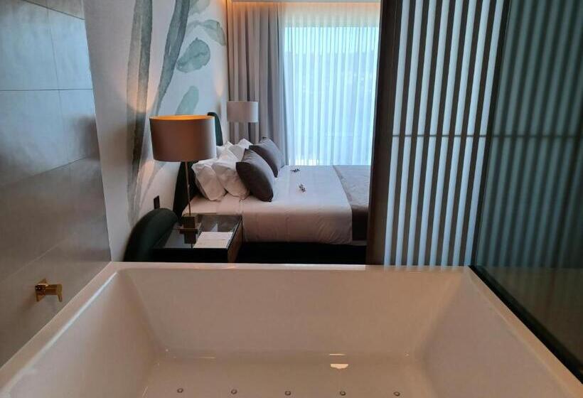 Полулюкс, Cotto Do Gatto