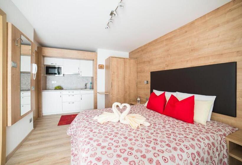 استودیوی استاندارد, Residence Ravisa Dolomites