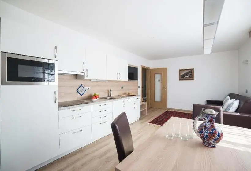 سوییت خانوادگی, Residence Ravisa Dolomites