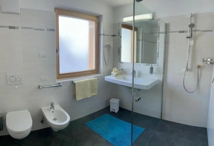سوییت خانوادگی, Residence Ravisa Dolomites