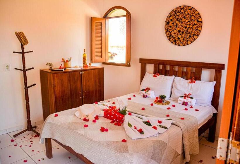 اتاق لوکس با بالکن, Pousada Solar Da Praia Jeri