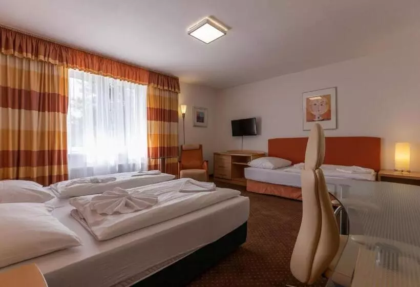 スタンダードトリプルルーム, Active & Wellness Hotel Subterra