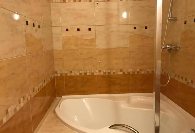 デラックススイート, Antik Hotel Sofia