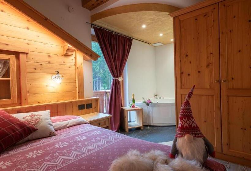 جناح ديلوكس, Baita Velon