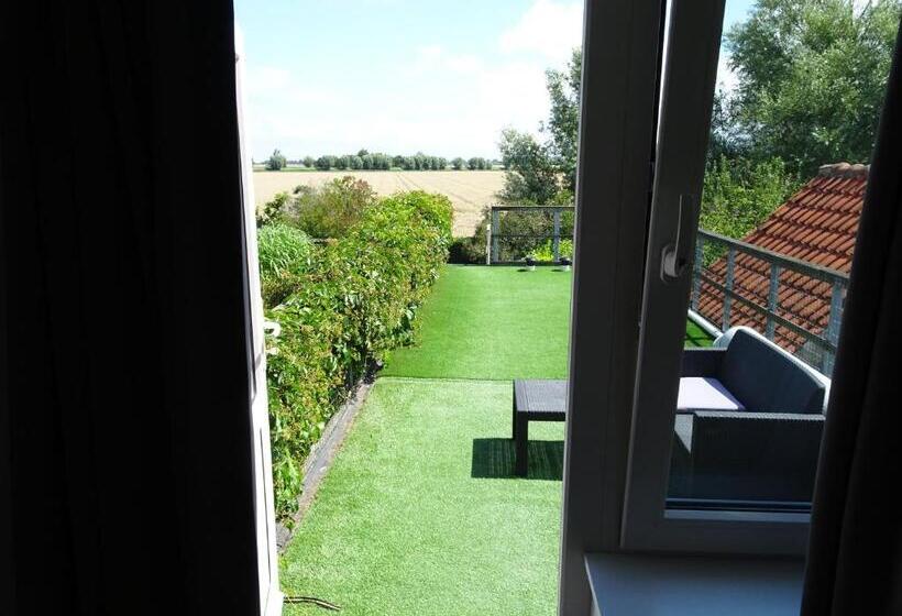 Номер Стандарт с Террасой, Bruist