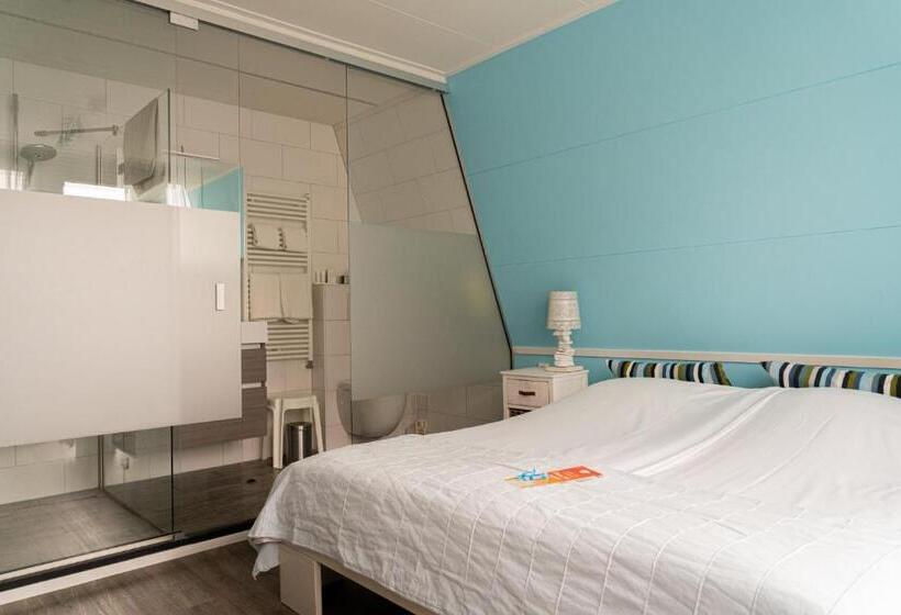 غرفة ديلوكس, Kijkduin