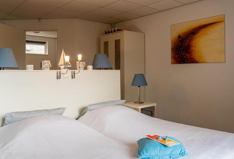 جناح عائلي, Kijkduin