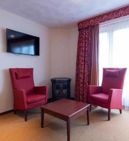 סוויטת ג'וניור נוף לים, Meyer