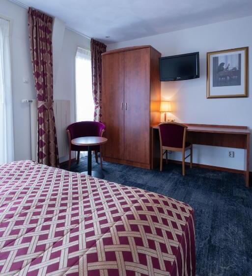 Classic room with balcony, Meyer