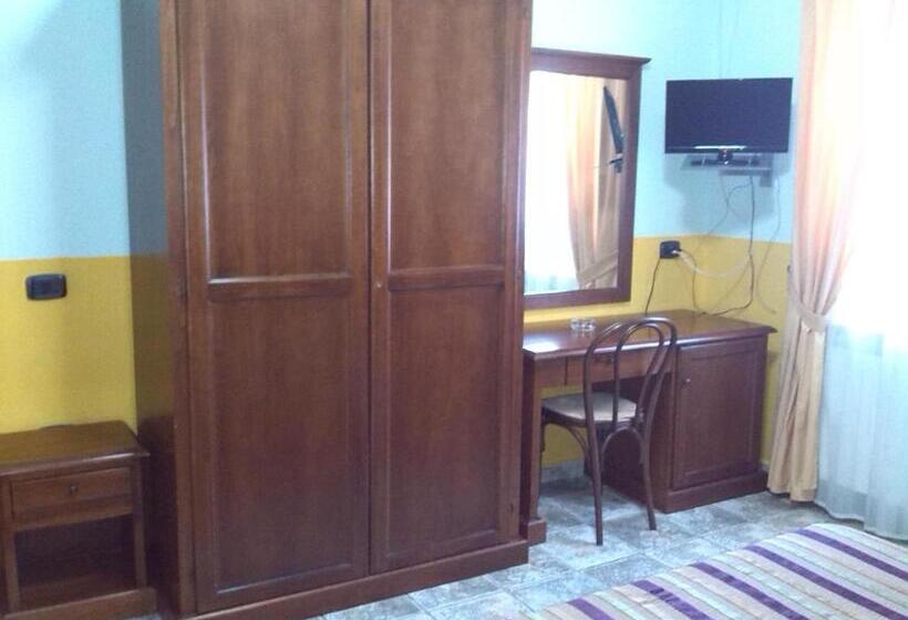 经济型三人房间, San Francesco Terme