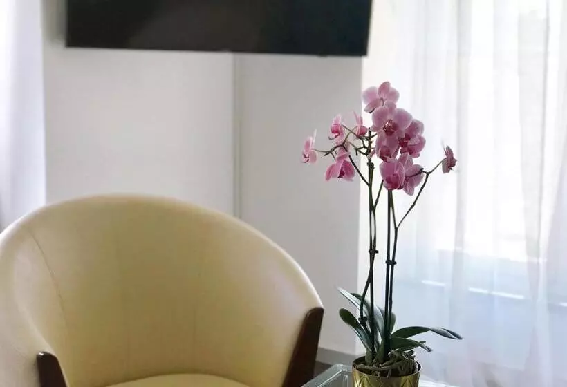 デラックスルーム, Swiss Hotel La Couronne