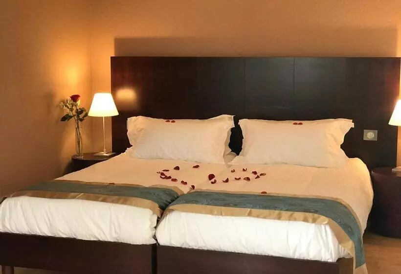 デラックスルーム, Swiss Hotel La Couronne