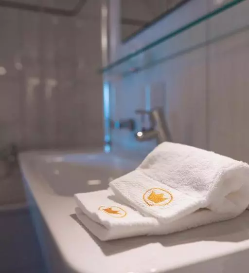 バルコニー付スイート, Swiss Hotel La Couronne