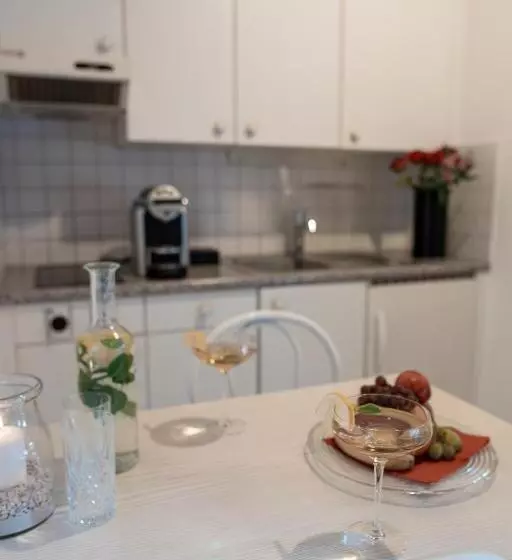 キングサイドベッドのスタンダードワンルーム, Swiss Hotel La Couronne