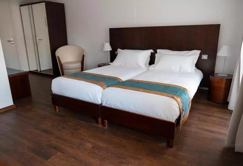 身障者適用スタンダードルーム, Swiss Hotel La Couronne